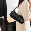 Стильная женская сумка подмышку однотонного цвета Элегантная черная сумка на плечо в стиле стимпанк с регулируемым ремешком-цепочкой Идеально подходит для повседневного использования KTY