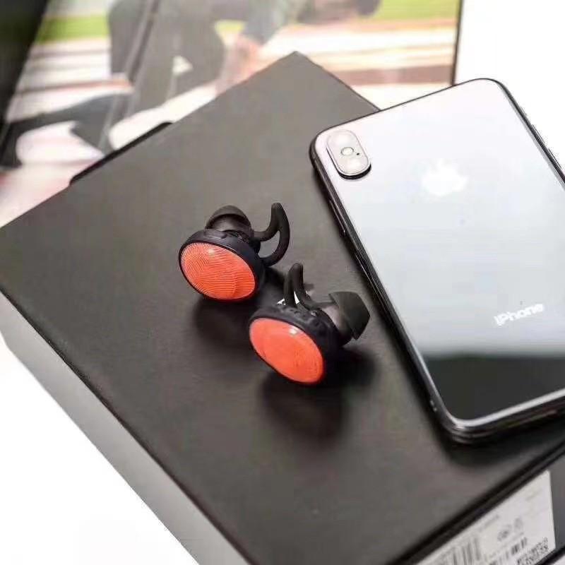 New SoundSport Free Noise-Cancelling Bluetooth Earphones for Running.