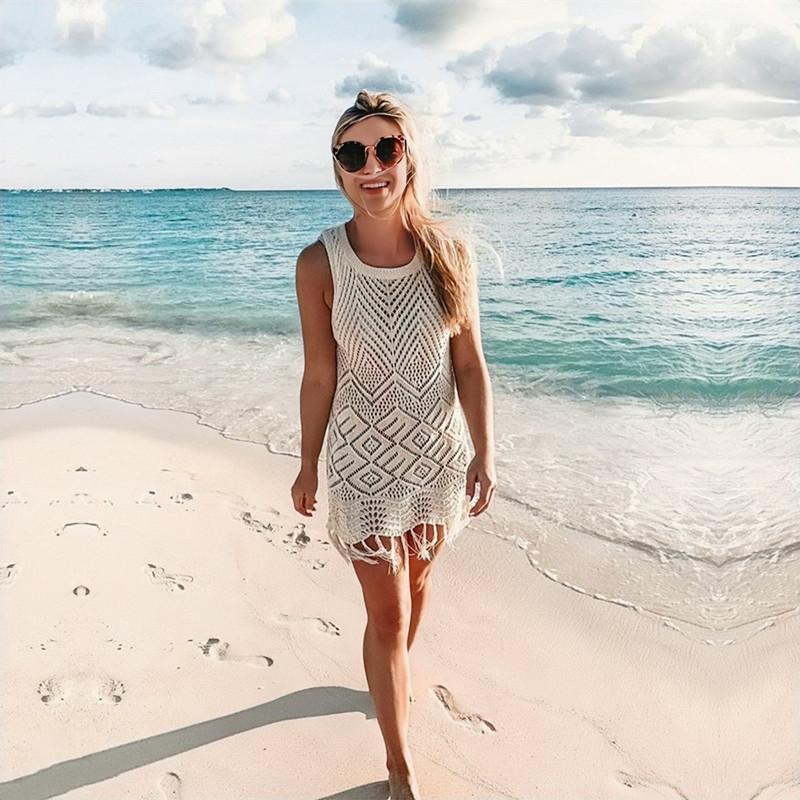 2022 Повседневная вязаная накидка на бикини с вырезом без рукавов и бахромой, облегающее мини-платье, летняя женская пляжная одежда, купальник, накидка Q1398