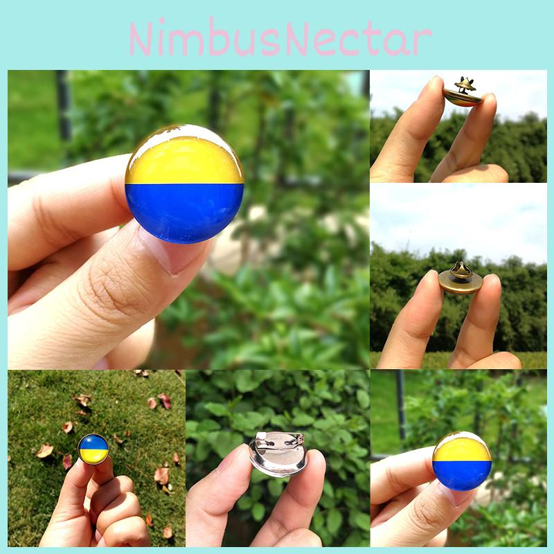 Unisex Metal Pin Badge With Ukraine Flag Design
