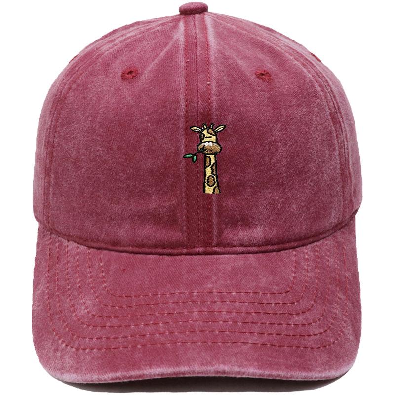 Cute giraffe embroidered baseball cap animal washed retro dad hat men's and women's casual outdoor sun hat