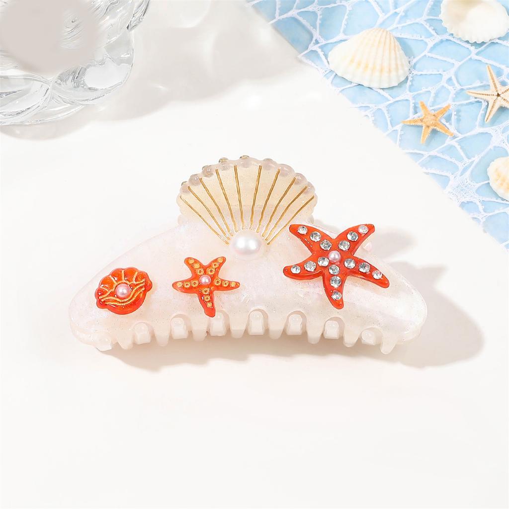 Acrylic Ocean Themed Hair Claw Secure Hold Hair Clip With Trendy Shark Pattern Fashion Hair Accessory For Daily Styling