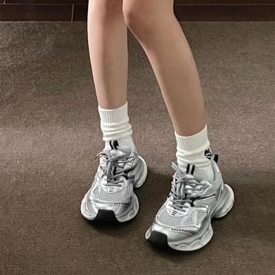 Женская обувь – Кроссовки