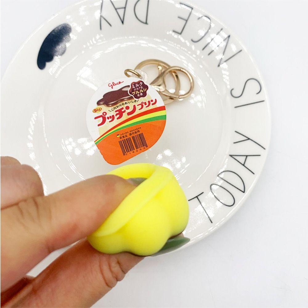 Креативный миниатюрный брелок в виде пудинга, еда для игры, медленно восстанавливающийся, подвеска для сжимания, брелок в виде пудинга, детские игрушки