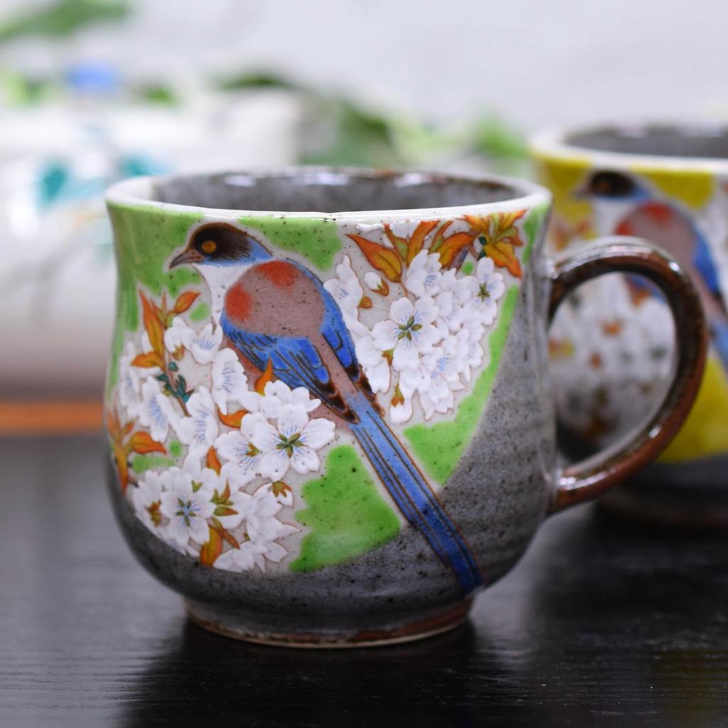 Waza no Kura Стильный набор пар кружек Kutani Ware Цветы дикой вишни и птицы Керамика Роскошная брендовая посуда Сделано в Японии
