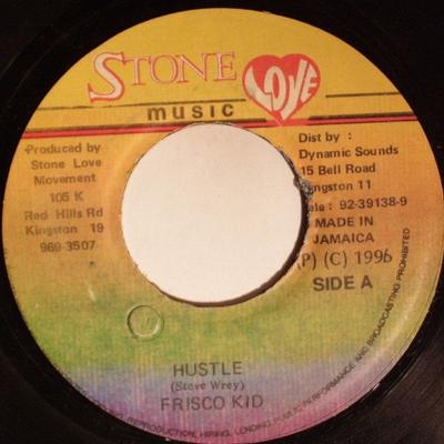 7-дюймовая пластинка FRISCO KID / OWEN REYNOLDS / WINSTO - Hustle / Версия Gremlins НЕТ Stone Love Musi 1996 Ямайка Регги, Ска и Даб Б/У