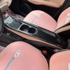 Защитная и декоративная наклейка на панель подлокотника консоли BYD Seagull - Милый аксессуар для интерьера