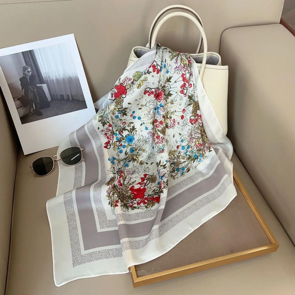 Spring/Summer Fashion Imitation Silk Neckerchief Outdoor Decoration Wraps for Women 70*70cm Breathable Print Square Scarf