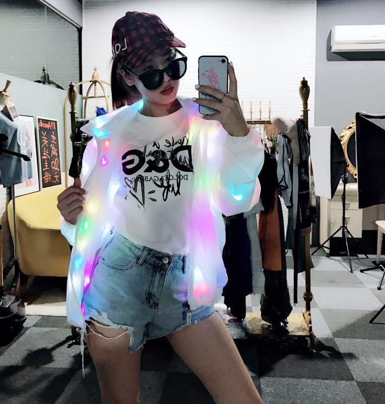 Стиль TikTok 611: Разноцветная светодиодная светящаяся мигающая повседневная куртка в наличии