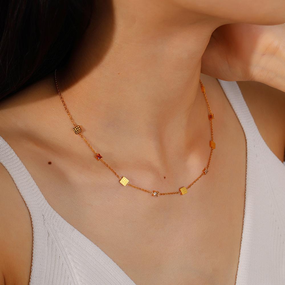 Fashion Minimalist Square Sugar Zircon Necklace, 18K Gold Plated Non-fading Daily Clavicle Chain