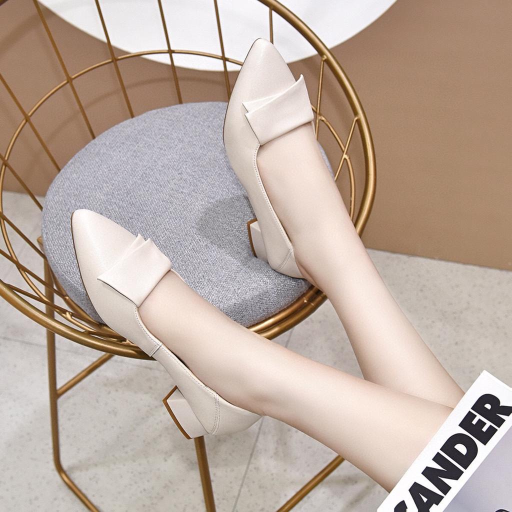 Fashion Genuine Leather Pointed Low-Heeled Women's Shoes Comfortable Work Shoes Simple Elegant Mary Janes Square Heel All-season Shoes