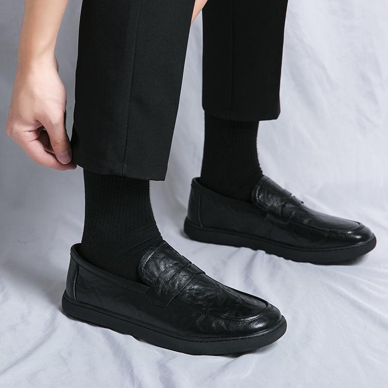 Male Shoes Slip On Outdoor Fashion Men Casual Shoes High Quality Leather Classic Male Business Loafers Men Moccasins