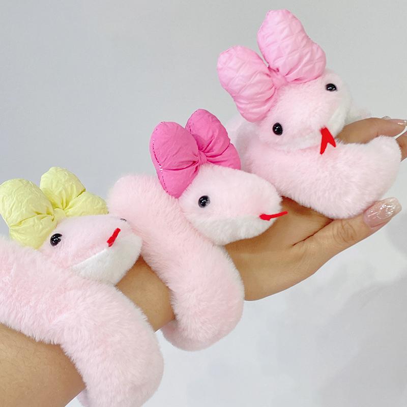 Мультяшная маленькая змея, плюшевая, хлопающая, круглая, аниме-игрушки, кавайные, мягкие куклы, забавная, креативная, змея, кукла, подарок на день рождения для детей