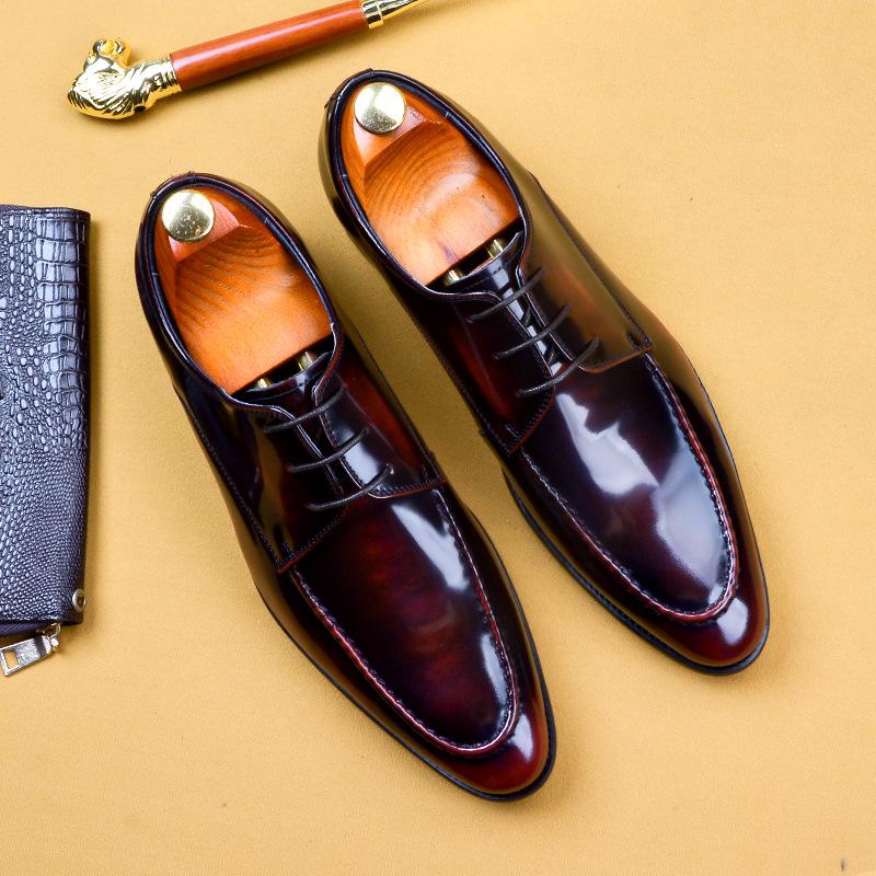 [Во время мероприятия] Деловая мужская обувь Повседневная обувь Британская лакированная кожа Полированная дышащая остроносая свадебная кожаная обувь