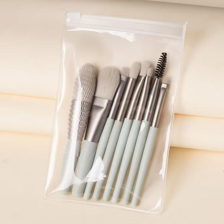 8-Piece Beginner Macaron Makeup Brush Set - Portable Mini Soft Bristles for Blush & Eyeshadow with Carrying Bag