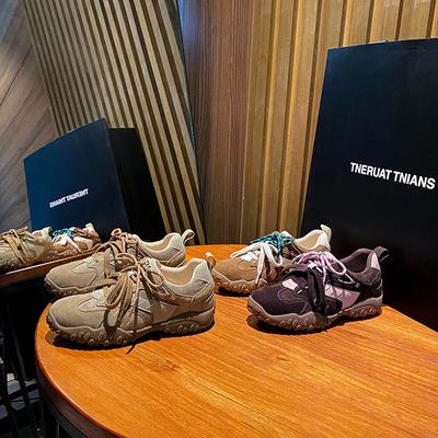 V6 кожаная толстоподошвенная увеличивающая рост повседневная бархатная немецкая тренировочная обувь женская новинка 2025 осень-зима