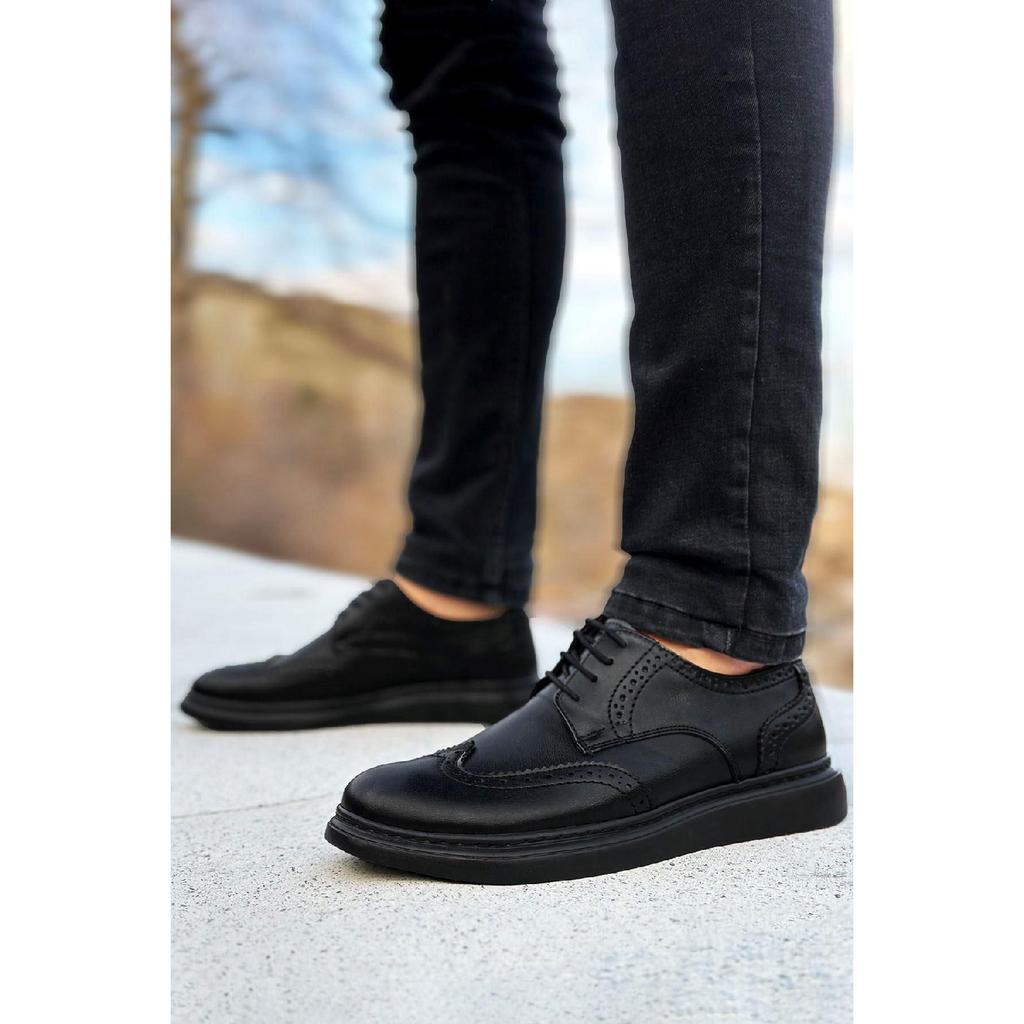 Черные мужские классические туфли на шнуровке с рисунком