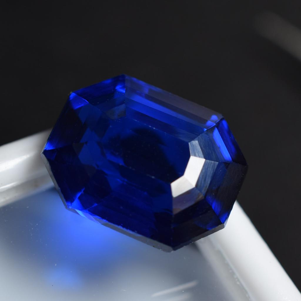 NATURAL Blue Tanzanite 8.90 Ct CERTIFIED Loose Gemstone Unique Emerald Cut AM-647