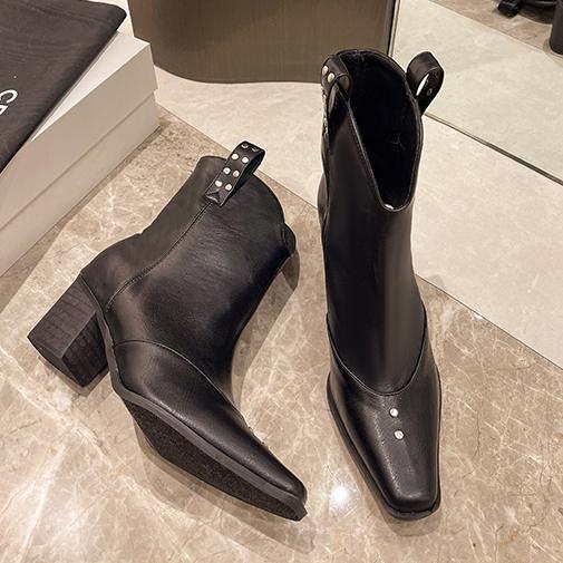 Ботильоны женские из искусственной кожи с острым носком сзади в стиле ретро на высоком каблуке женские ботинки в стиле вестерн модные короткие ботинки с заклепками D182