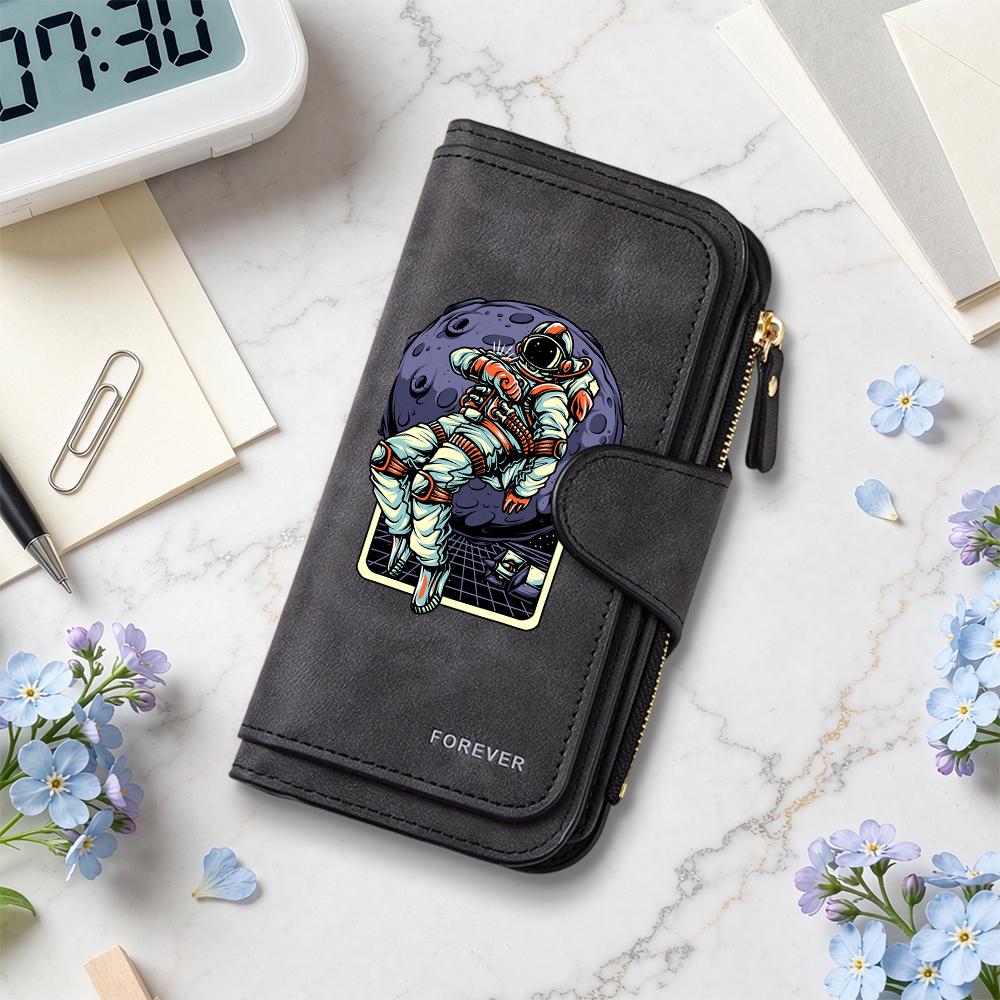 Stylish Astronaut Print Casual Long Wallet with Multiple Card Slots for Daily Use