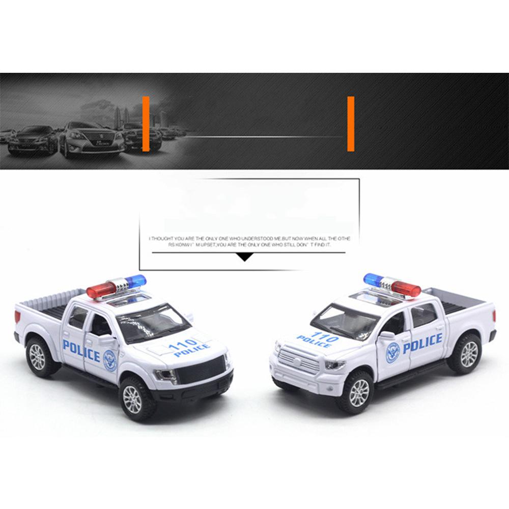 Мини-полицейская машина Ford в масштабе 1/32, Мини-полицейская машина Toyota, модель автомобиля с откатным механизмом Мини-полицейская машина, литая под давлением модель автомобиля, литая под давлением игрушечная машина