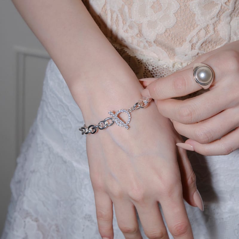 reve Q toggle bar sterling chain bracelet