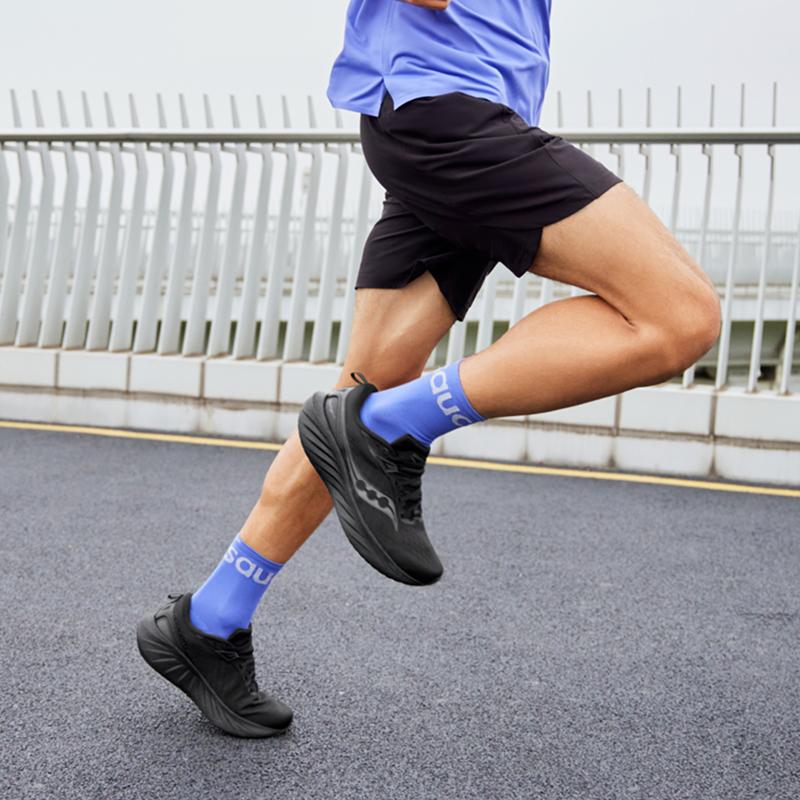 SAUCONY Triumph 22 SE Premium Cushioning Running Shoes Men Running Shoes Black S20986-201