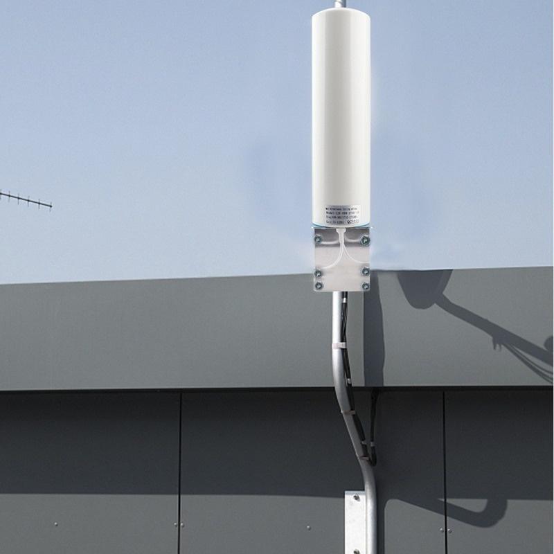 White Dual SMA/TS9/CRC9 Male 3G 4G LTE Outdoor Wall Mount Signal Booster Amplifier Antenna with Fixed Bracket 698-2700MHZ