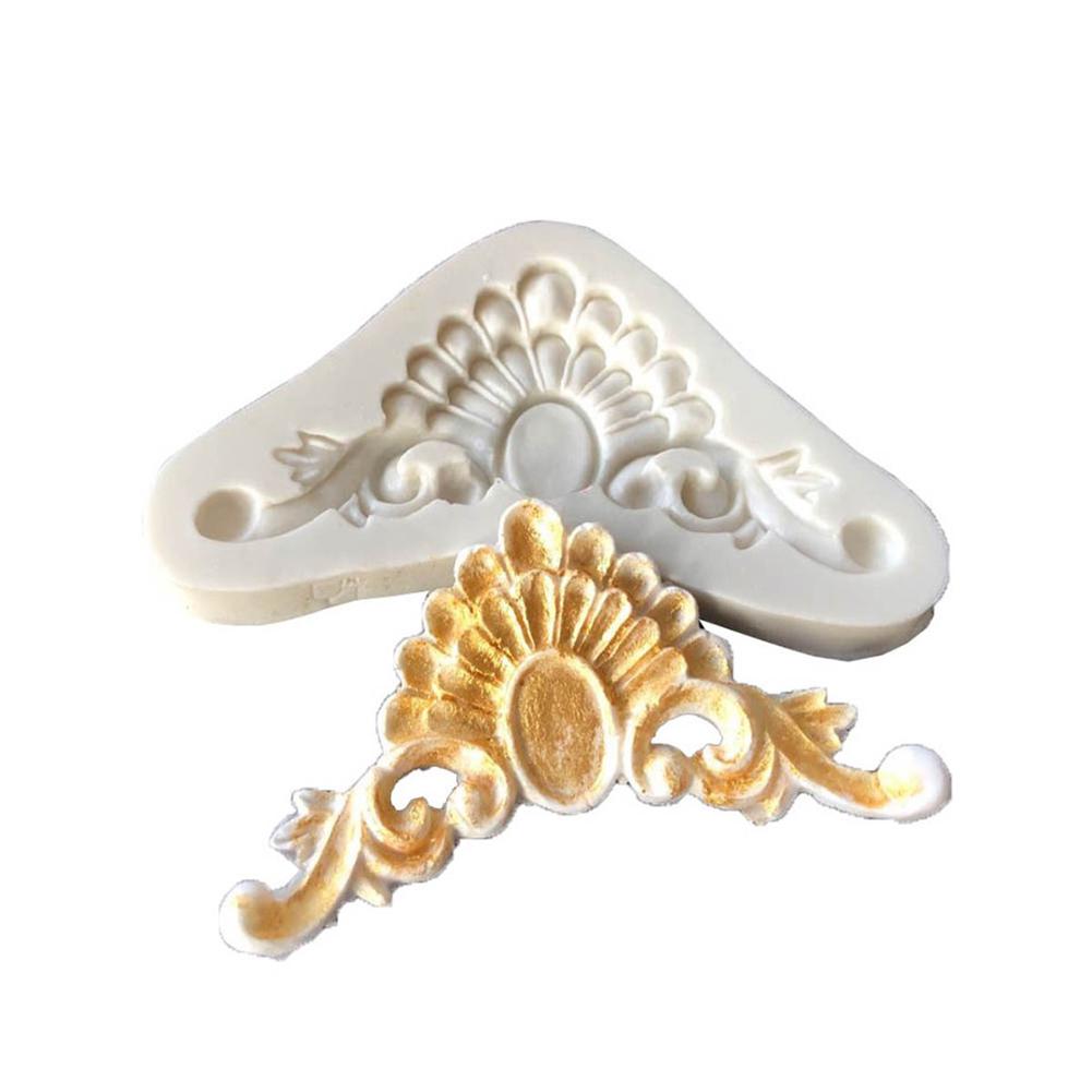 Retro DIY Lace Mat Silicone Mold Sugarcraft Fondant Cake Decorating Baking Tool