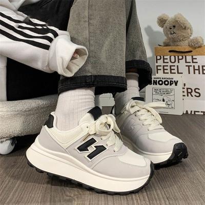 Женская обувь – Кроссовки