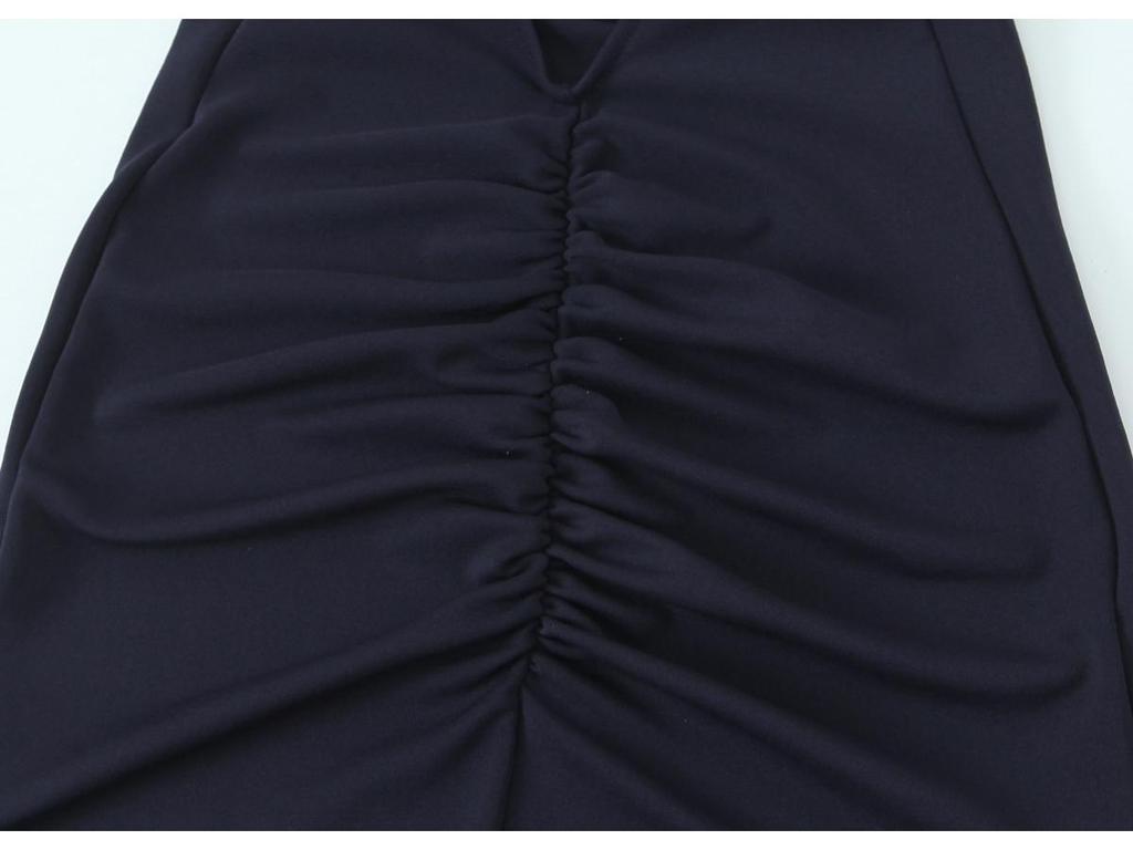 2025 European & American Style Slimming Halter Dress with Pleated Design for Women