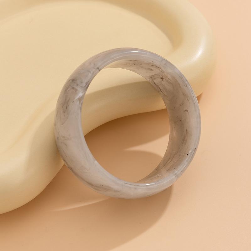 Exaggeration Vintage Acrylic Bracelet for Women 3cm Width Irregular Colorful Vague Dyeing Round Bangle Bracelets Women's Jewelry