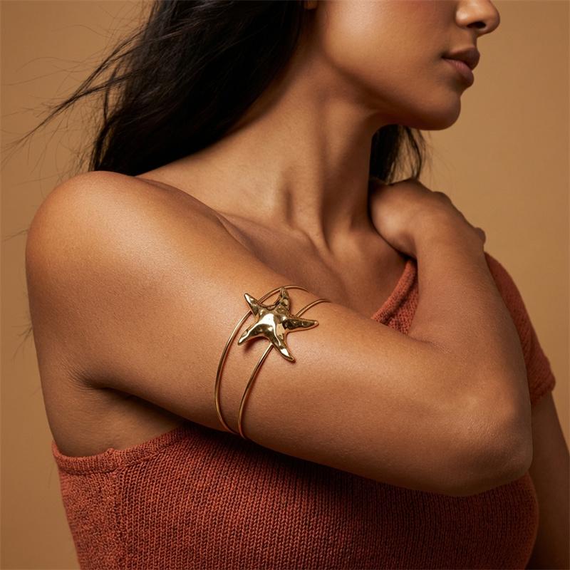 Fashion Simple Starfish Open Arm Bangle for Women Ocean Series Upper Cuff Bracelet Summer Holiday Jewelry Accessories