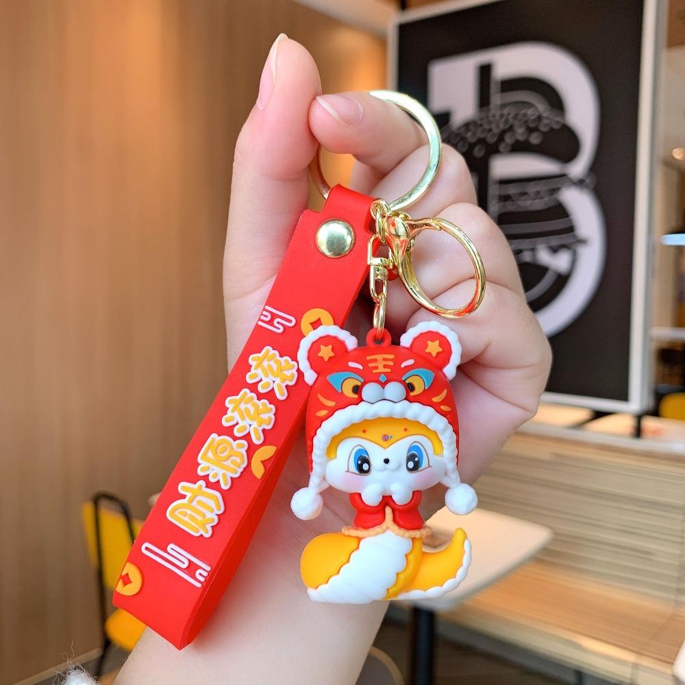 Good Lucky Snake Keychain Lion Dance Snake Key Ring Cute 2025 New Year Pendant Bag Charm