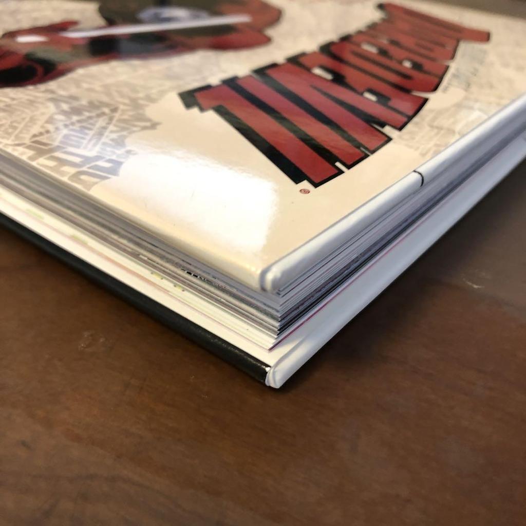 [Б/У] Сорвиголова от Марка Уэйда - Том 1 (Английская книга)