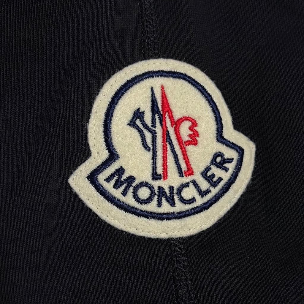 MONCLER GeniusSweatshirt Black Men's Size XXL Model E1091804490080985