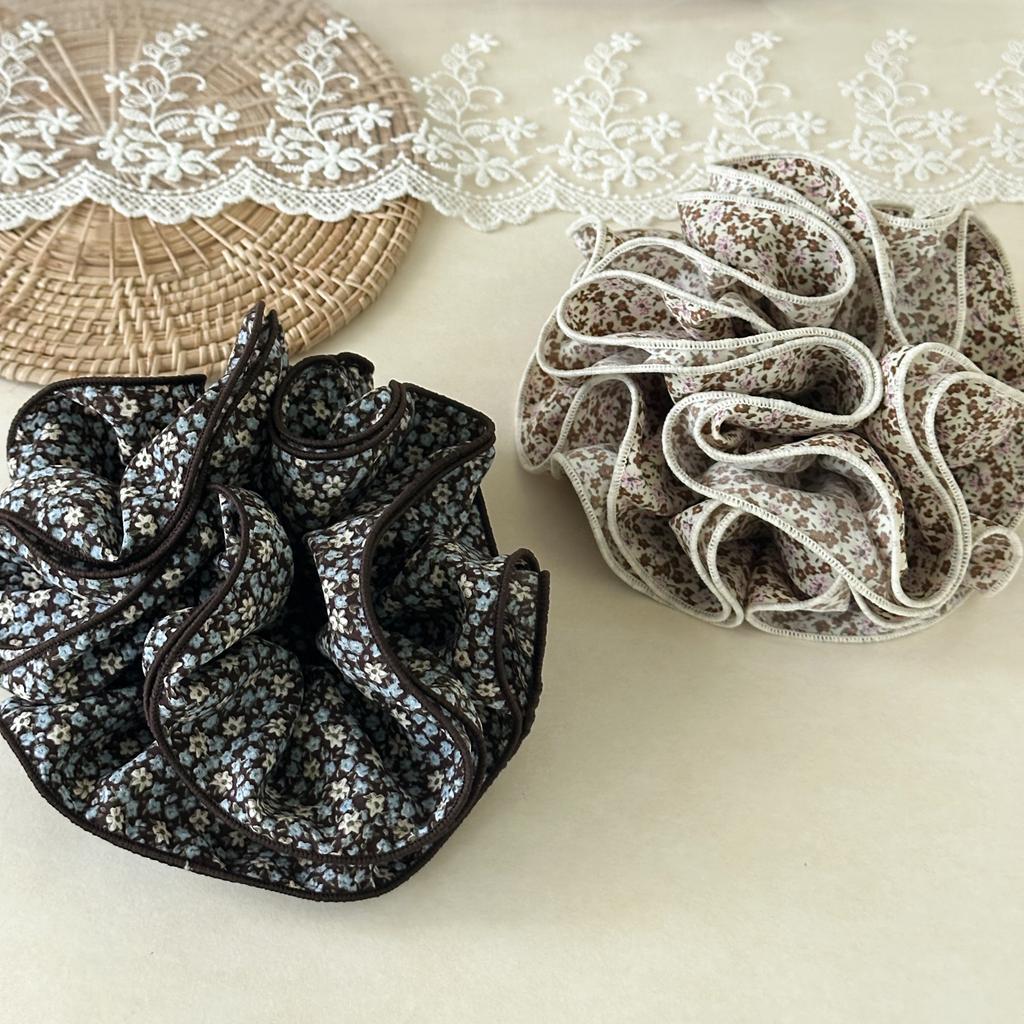 Oversized Ruffle Edge Floral Hair Bands High Volume Visual Enhancing Scrunchies Pastoral Style Aesthetic Hair Pieces