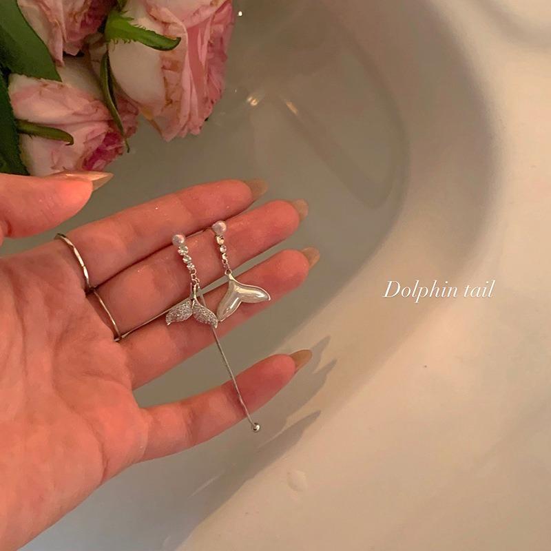 Длинные серьги с кисточками Женские Корейский Дизайн ДунДэмун Универсальные серьги