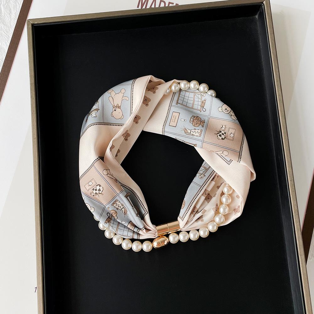1116 spring and summer new silk scarf women's niche high-end pearl magnetic buckle necklace foreign-style wear printed small scarf