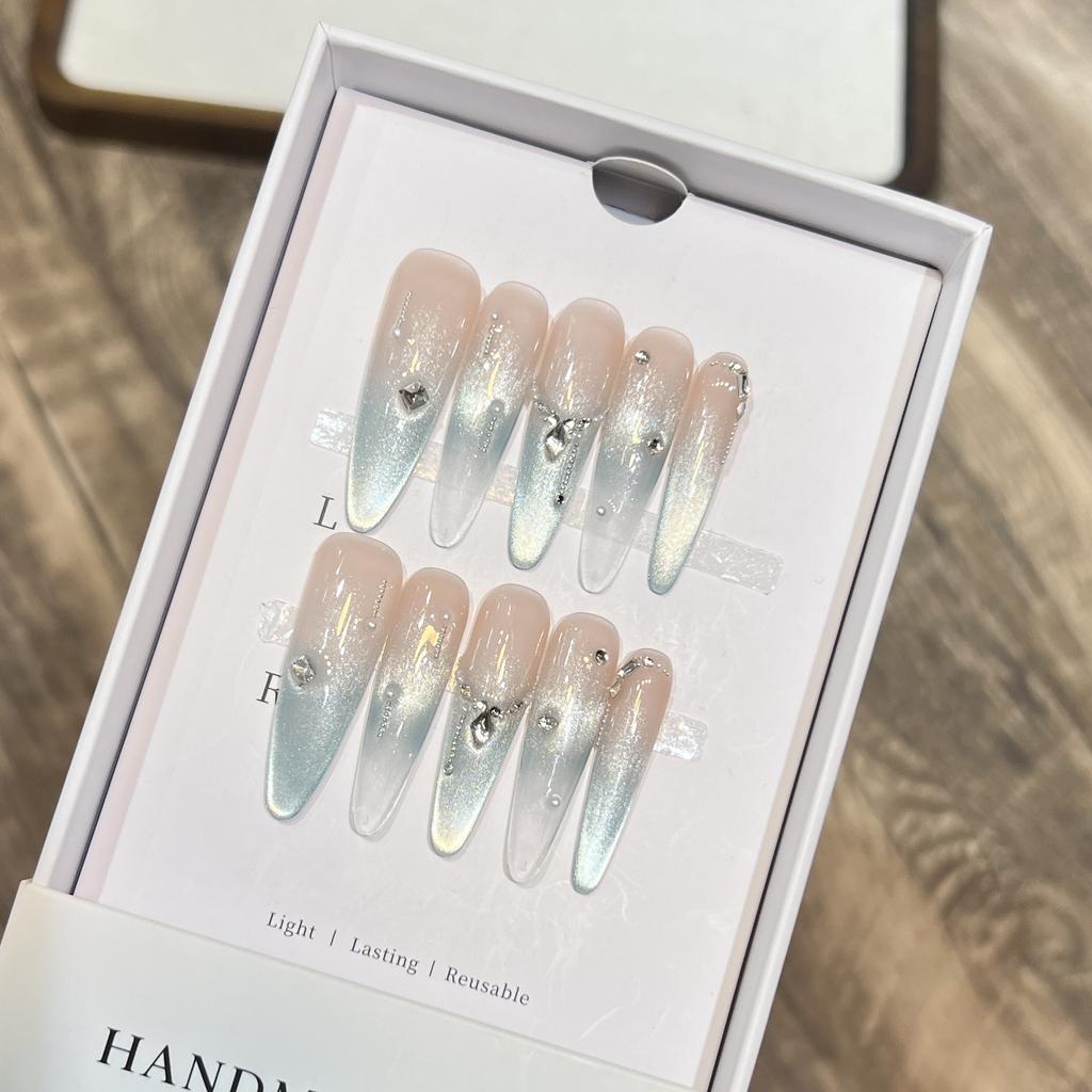 Summer Fresh and High-end Green Cat Eye French Diamond Nail Art Removable Nail