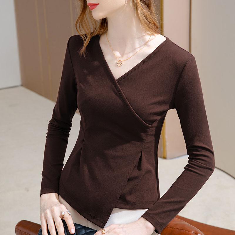 V -neck Base Shirt Women's Temperament Long -sleeved Long -sleeved T -shirt Irregular Design Sense Niche Top Elegant and Comfortable Women's T-Shirt