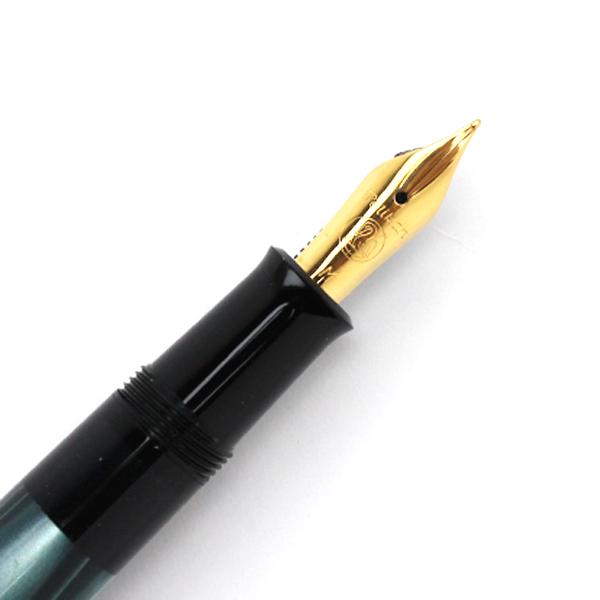 Pelican Classic M 200 Fountain Pen Marble Green
