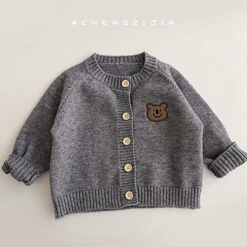 Children's Knitted Cardigan: Long-Sleeved Korean Style for Boys & Girls - Perfect for Spring & Autumn Outings