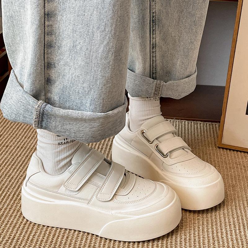 Модные легкие белые туфли на круглой платформе с липучками, женские, новинка 2025 года, весенне-осенняя легкая универсальная повседневная обувь