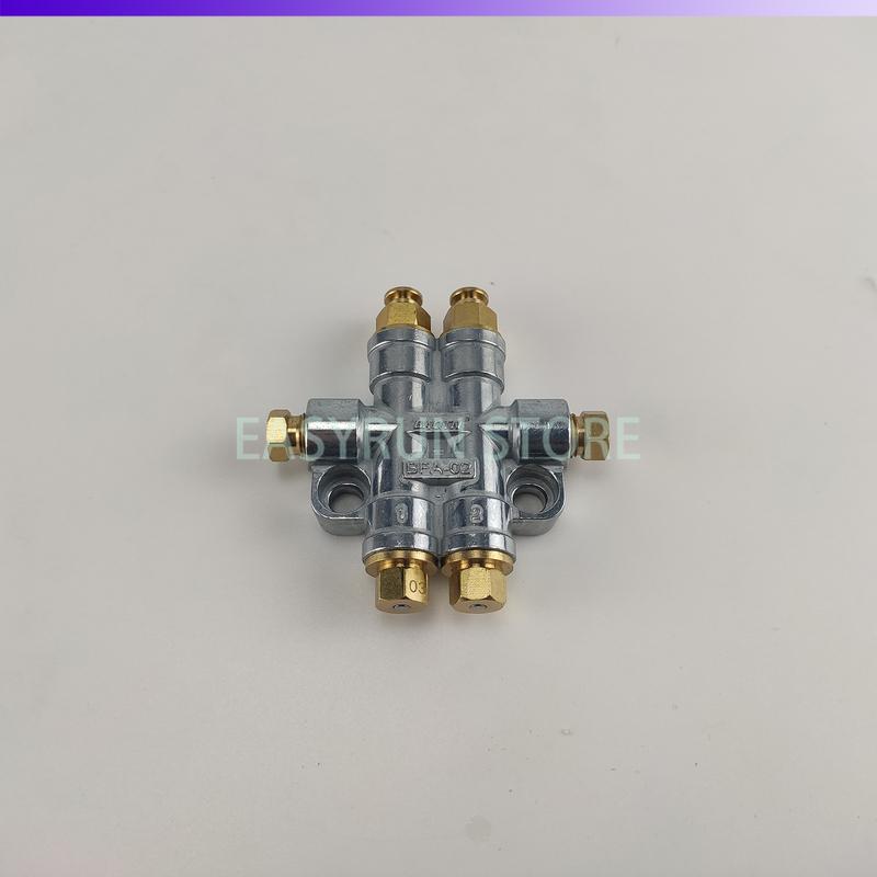 BATON 2 Ways Detective Volumetric Grease Oil Distributor Value Manifold Block For Centralized Lubrication System