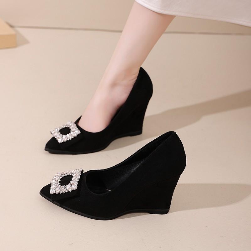 Fashion Shallow Wedge Single Fall New Pointed Toe Rhinestone Square Buckle Slip Foot Anti-Slide Heel Low Top Shoes