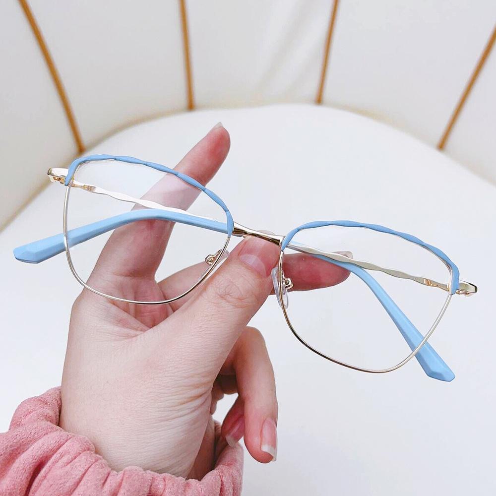 New metal twist frame anti-blue glasses women, painted cat eye fashion glasses ins eye protection myopia frame