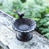 Декоративная металлическая кормушка-поилка для птиц Садовый декор Поилка для птиц для колибри Двор Задний двор Газон Сад Патио Настил Наземный стол