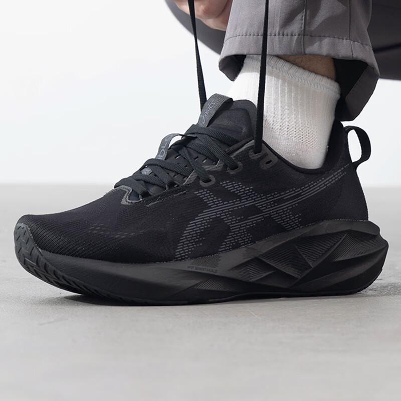 Asics Мужские беговые кроссовки NOVABLAST 5