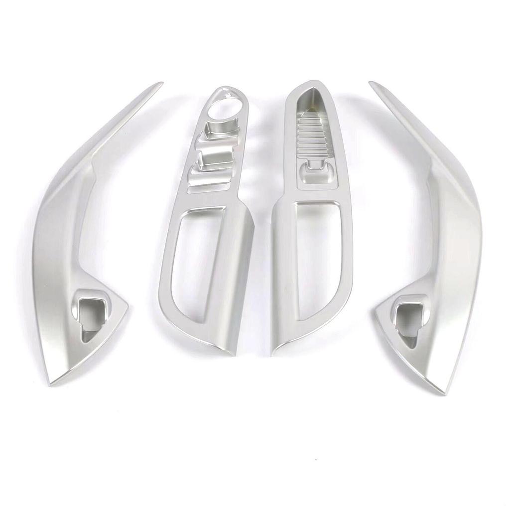 Накладки на дверные чаши, подстаканник, рычаг переключения передач и воздуховоды для Ford Kuga 2016-2019 годов выпуска